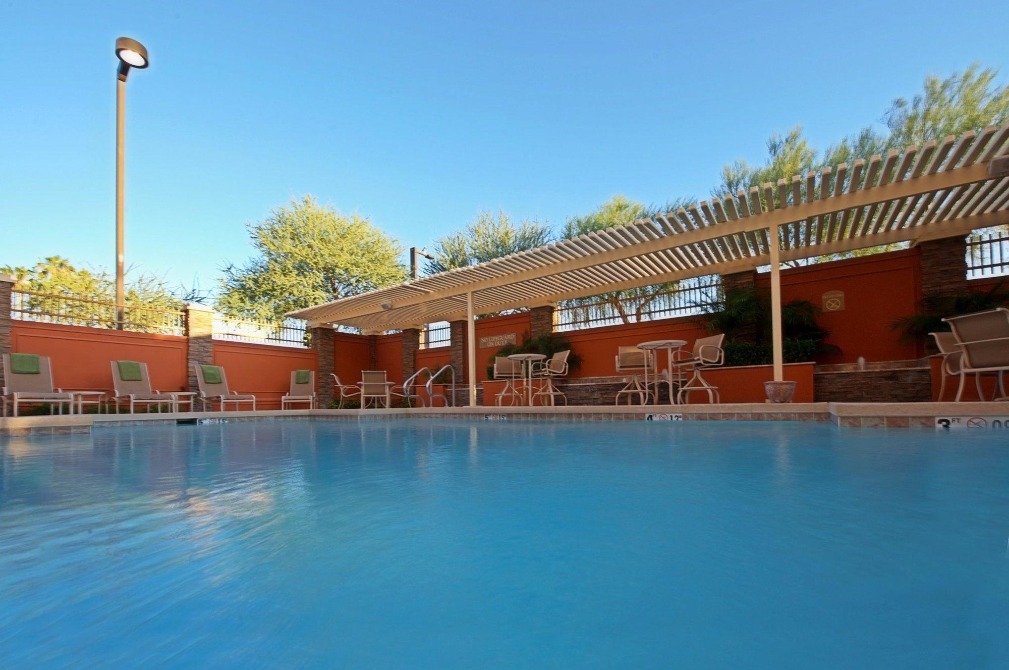 Holiday Inn Express Hotel & Suites Tempe By Ihg Extérieur photo